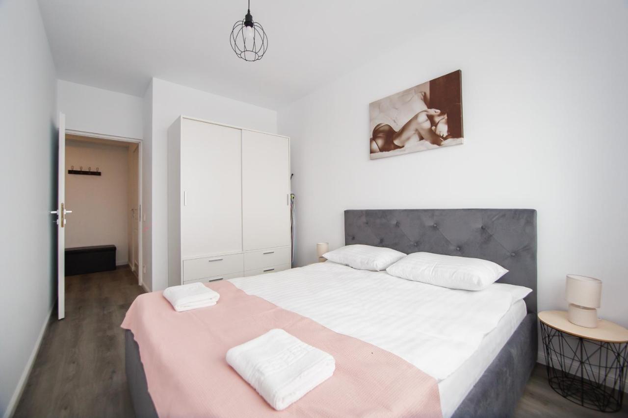 Trio Pink Oradea Exterior foto