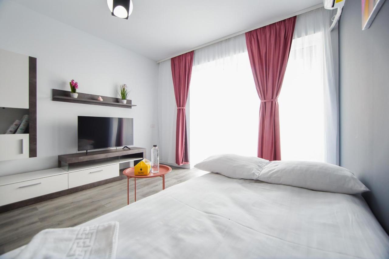 Trio Pink Oradea Exterior foto