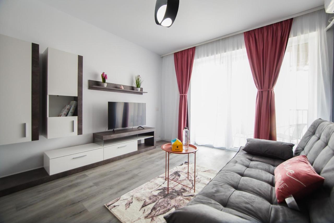 Trio Pink Oradea Exterior foto